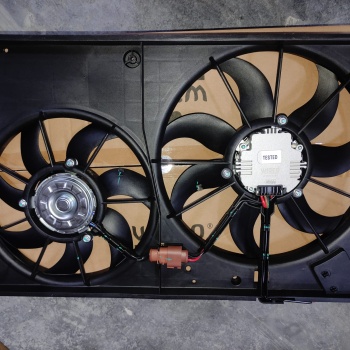 FAN MOTORU DAVLUMBAZLI (360 MM-4 FIS -7 KANAT) VW GOLF5 JETTA PASSAT LEON 05 >