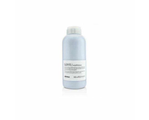 Davines Love Smoothing Dalgalı Kıvırcık Saçlar Kremi 1000ml