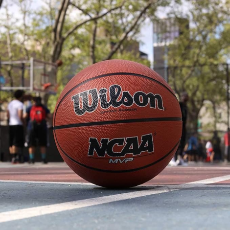 Wilson NCAA MVP Kauçuk Basketbol Topu – Dayanıklılık ve Performansın İdeal Kombinasyonu