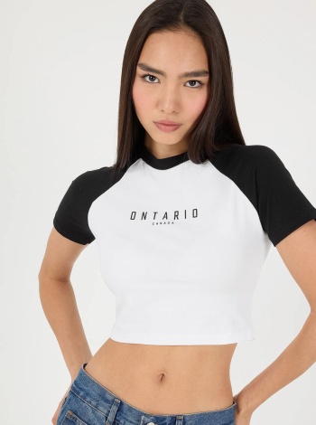 Addax ONTARIO CANADA Baskılı Crop T-Shirt- Beyaz