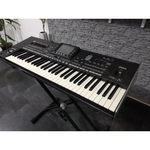 Korg Pa 3X 61 Tuş