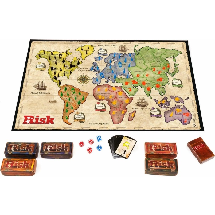 Hasbro Risk Strateji Oyunu B7404