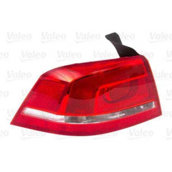 STOP LAMBASI SOL DIS AMPULLU PASSAT B7 2010--- - VALEO 044513