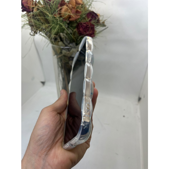 iPhone 15 Pro Max Hologram Puffer Kılıf Renkli Kalpler