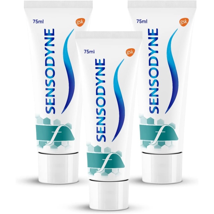 Sensodyne Florürlü Diş Macunu 75ml x 3 Adet