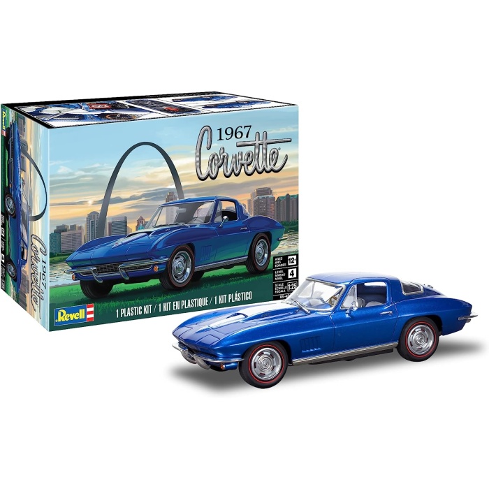 1967 Corvette Coupe Model Kit Araba