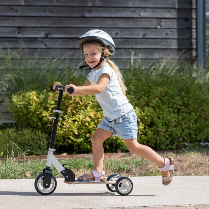 Nessiworld Smoby Ahşap 3W Katlanabilir Scooter 7600750908