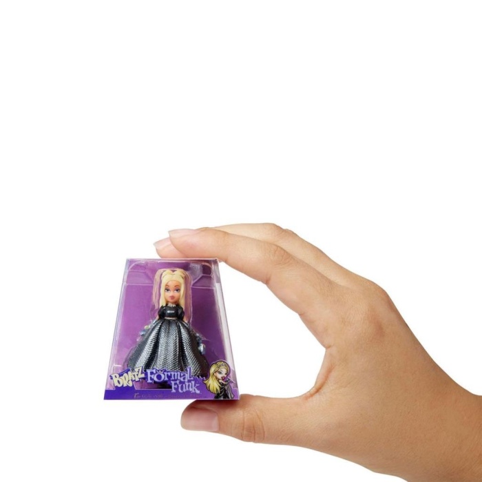 505327 Bratz Minis