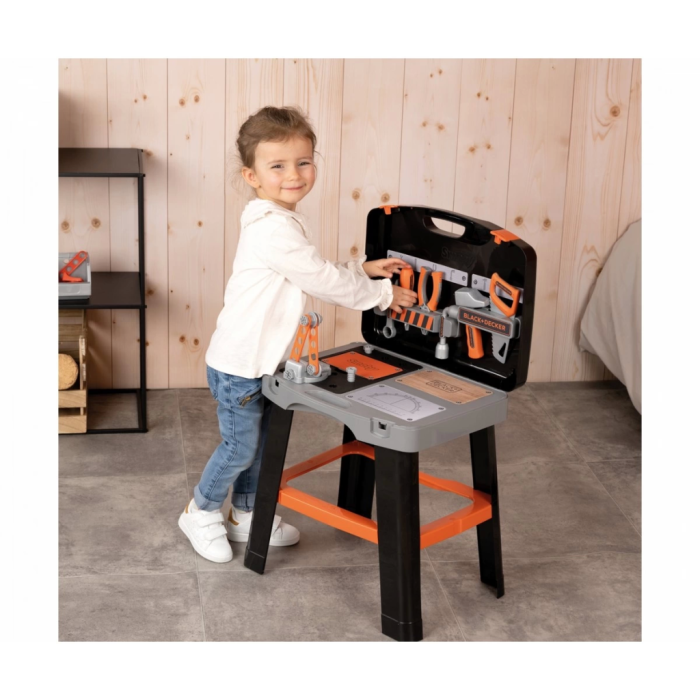 Smoby Black & Decker OBY B+D Bricolo Akıllı Çalışma Tezgahı