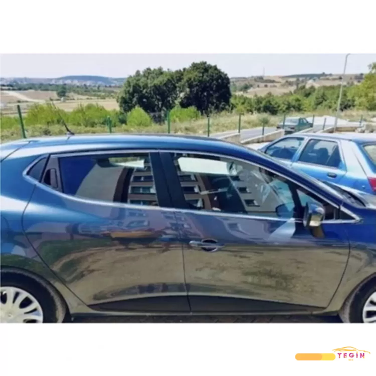 Renault Clio  4 HB 5D 2012 Sonrası Cam Çerçevesi 12 Parça Paslanmaz Çelik