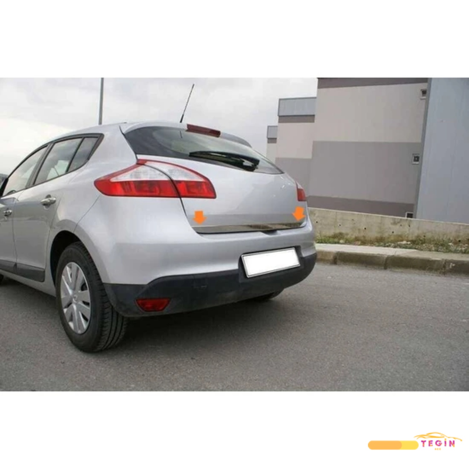 Megane 3 HB 5D 2010-2016 Bagaj Alt Çıta Paslanmaz Çelik