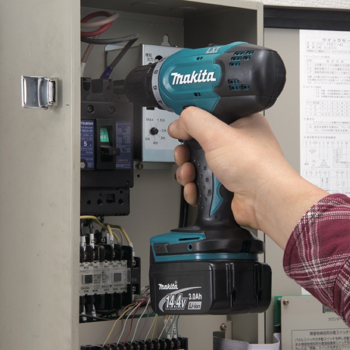 MAKITA DDF343SYE 14.4v DARBESİZ MATKAP VİDALAMA