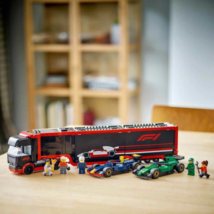 Nessiworld LEGO City RB20 ve AMR24 F1 Arabalı F1 Kamyonu 60445