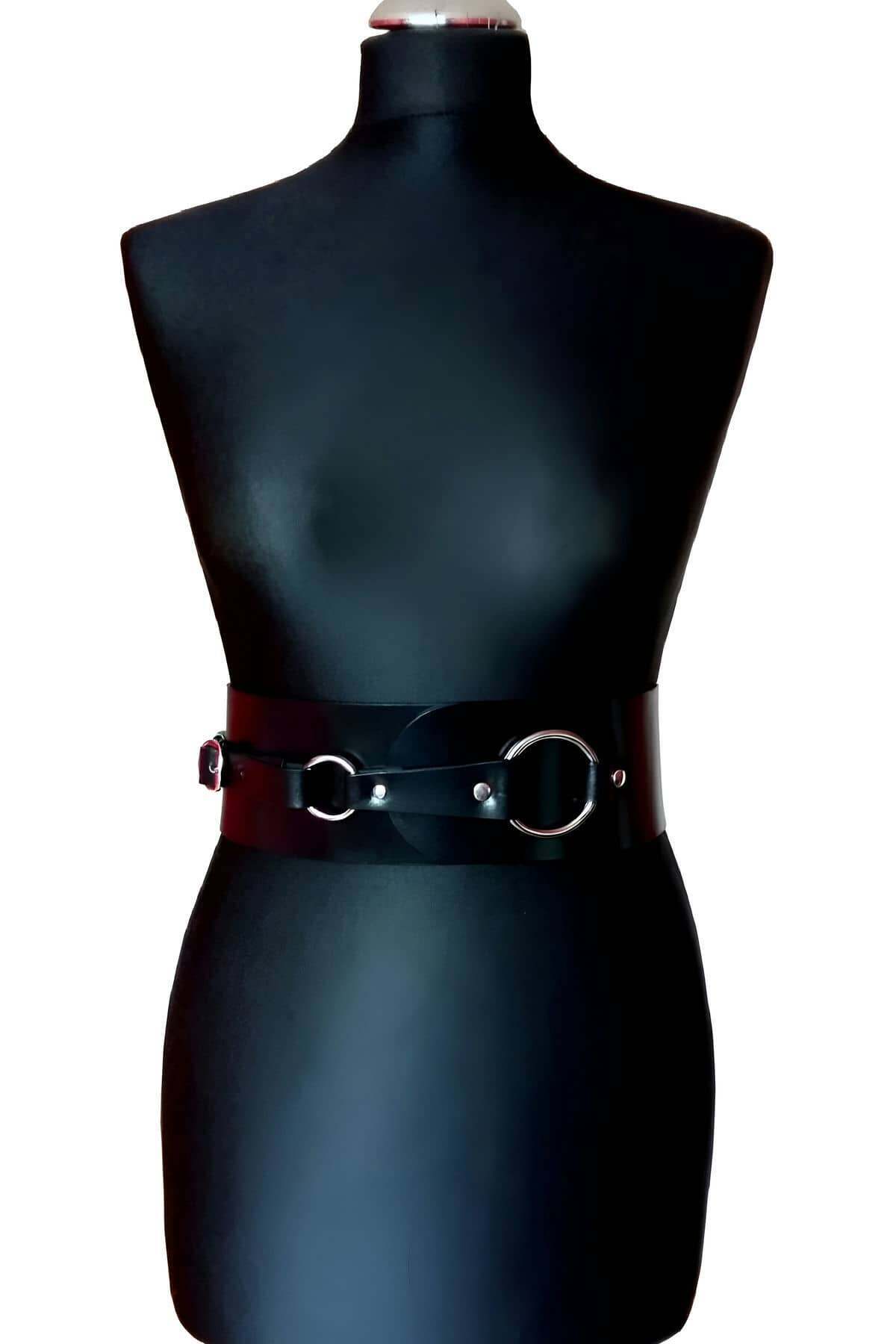 TOPTANBULURUM Elbise Üzerine Şık Deri Korse Harness - Ürün Rengi:Siyah