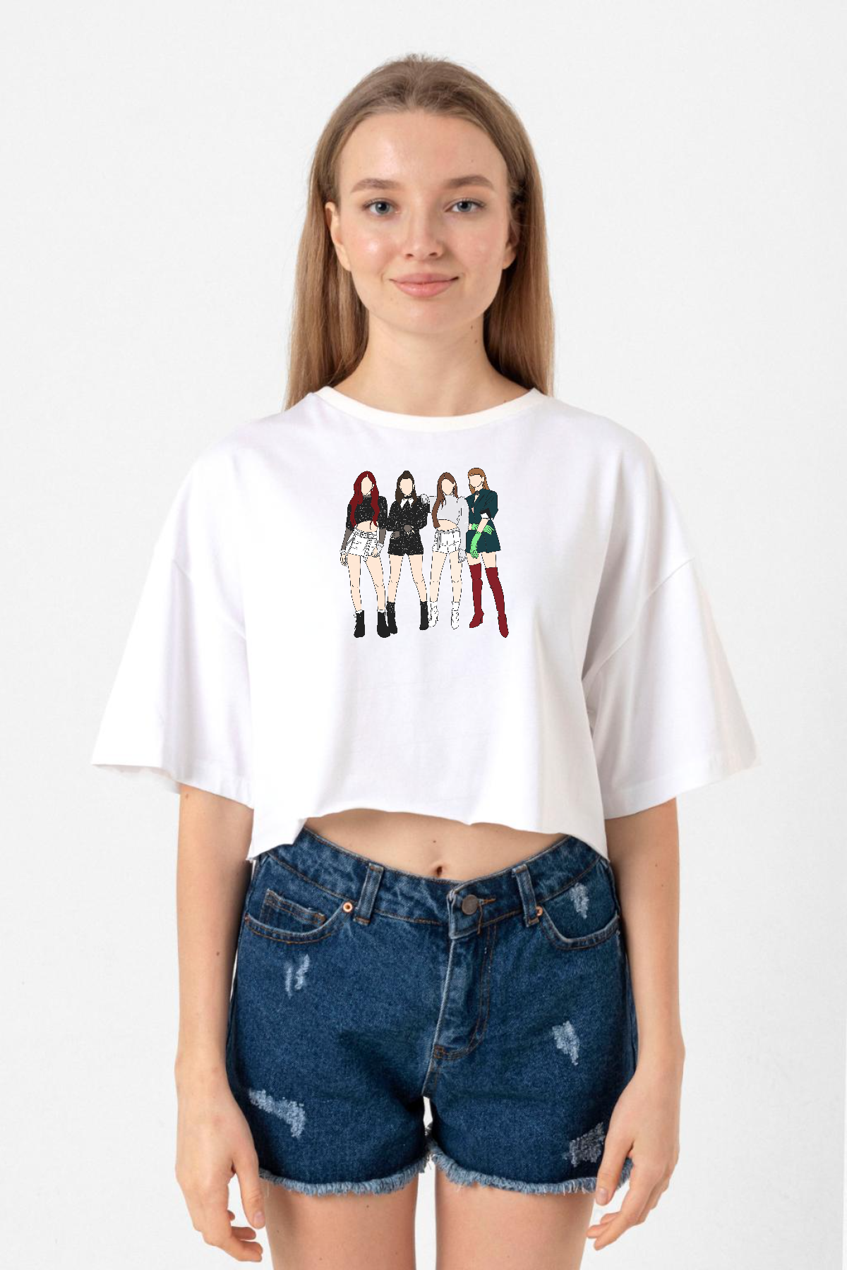 Blackpink Minimalist Beyaz Kadın Crop Tshirt