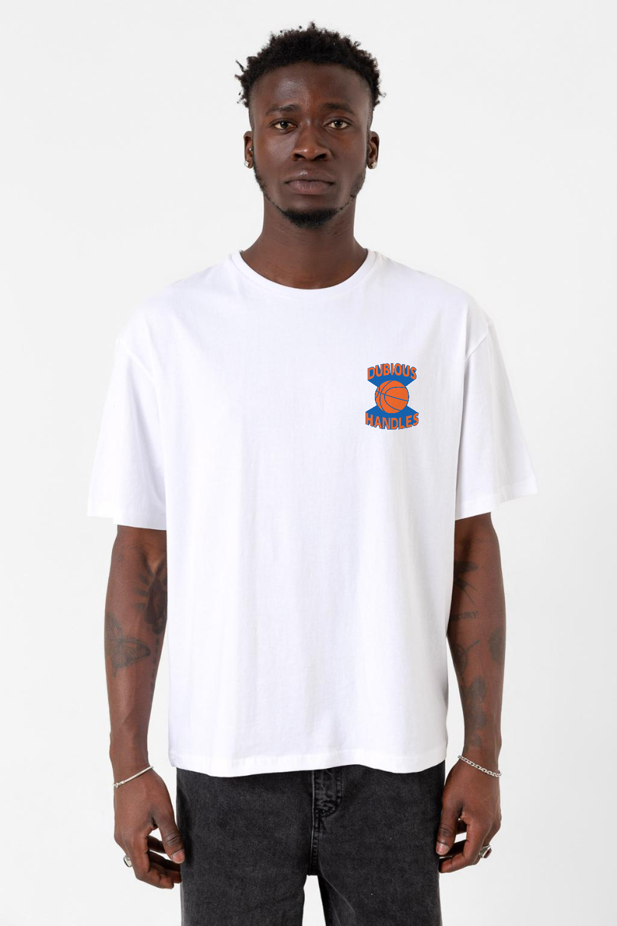 Dubious Handles Logo Beyaz Erkek Oversize Tshirt