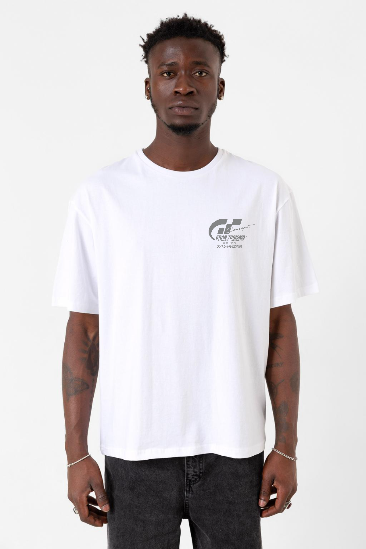 Gran Turismo Concept Beyaz Erkek Oversize Tshirt