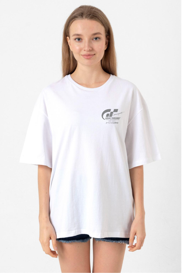 Gran Turismo Concept Beyaz Kadın Oversize Tshirt