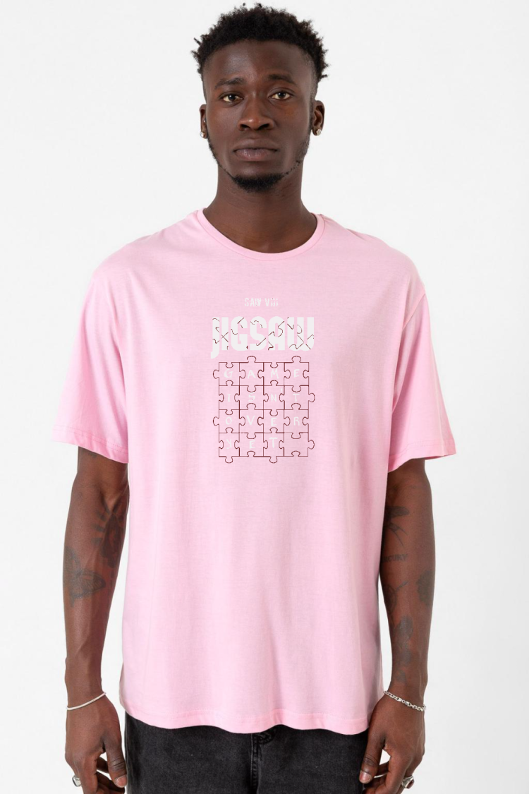 Jigsaw Game Isn_t Over Yet Pembe Erkek Oversize Tshirt