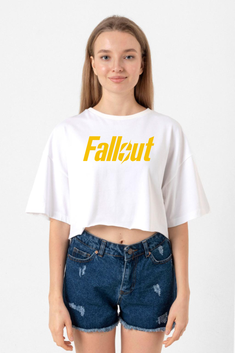 Fallout Lettern Beyaz Kadın Crop Tshirt