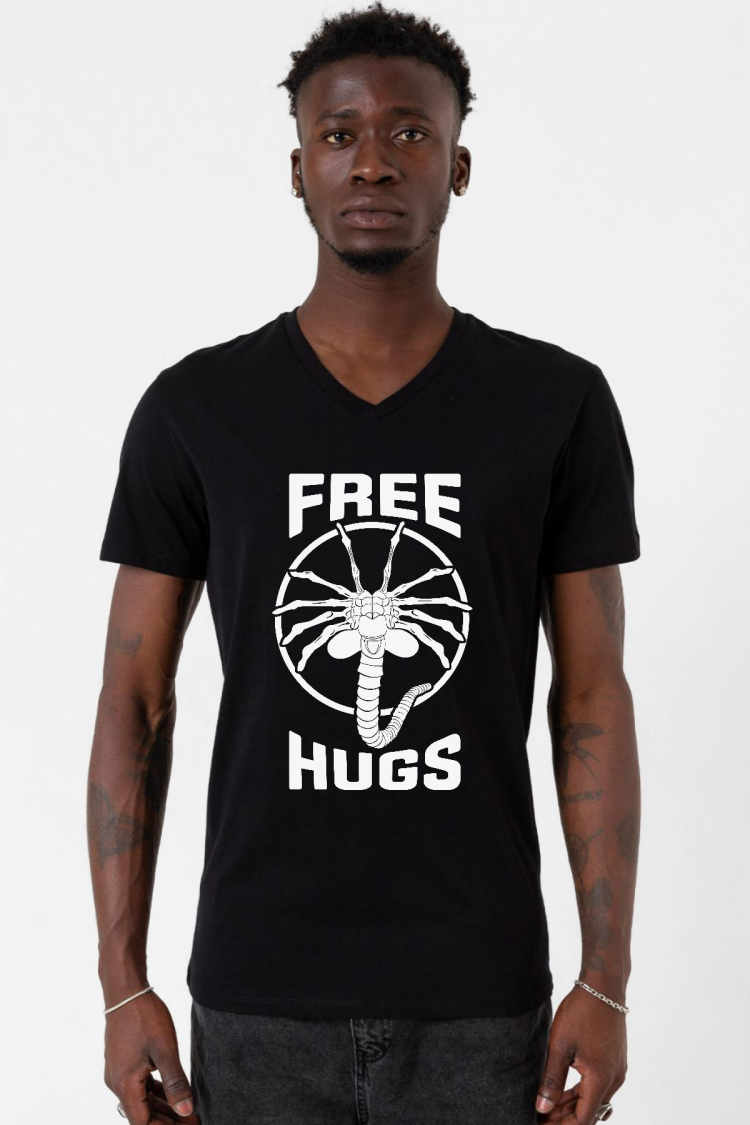 Free Facehugger Hugs Siyah Erkek V yaka Tshirt