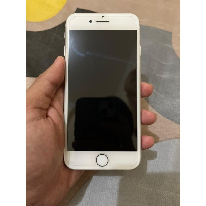 İphone 8 Plus 64 GB Gümüş - Beyaz Yenilenmiş Orjinal