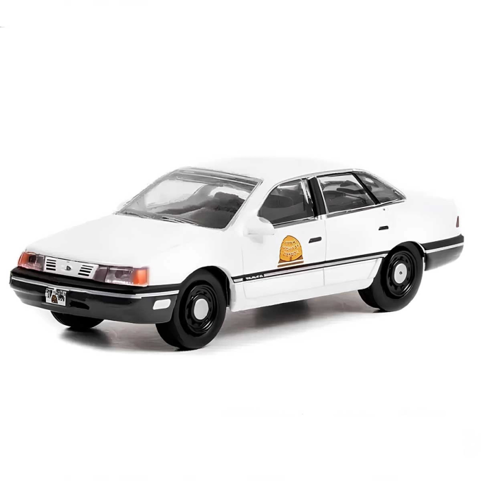 1/64 1990 Ford Taurus