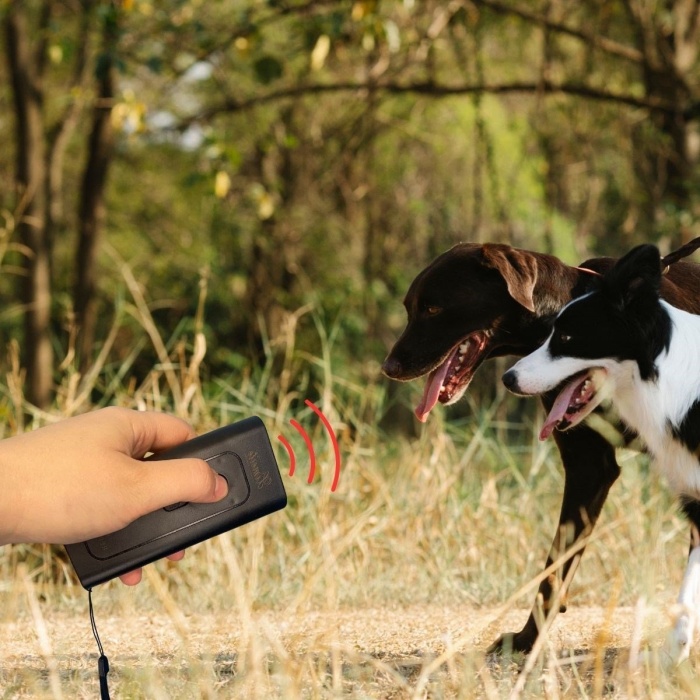 Ultrasonik R Vermeyen Köpek  Ve Eğitici Cihaz
