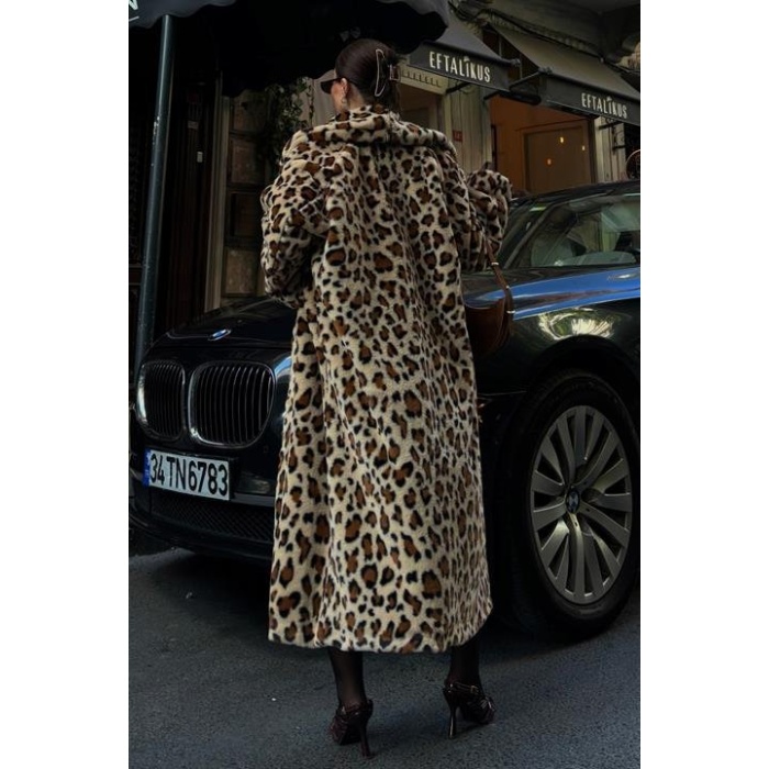 Leopar Desenli İçi Astarlı Peluş Kaban 7065