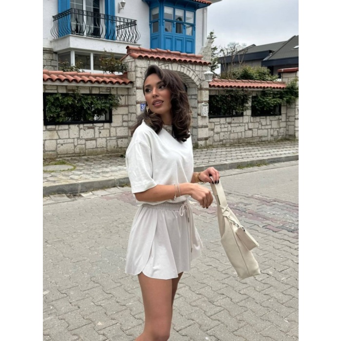 Kadın Sandy Kumaş Bağıcık Detaylı Şort